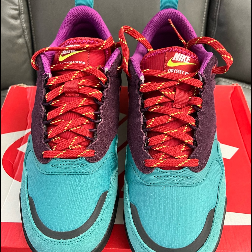 Size 8.5Men - Nike Air Odyssey Envision QS Multi-Color (Lightly Used) With Box